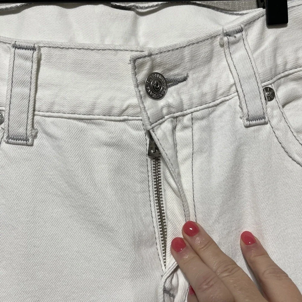 True Religion Straight Jeans Women's 38 White Gray Stitch Flap Meas. 40X31 NEW